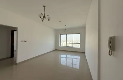 Apartment - 1 Bedroom - 2 Bathrooms for rent in Al Majaz 2 - Al Majaz - Sharjah