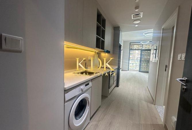 81117797 - Property Image 3