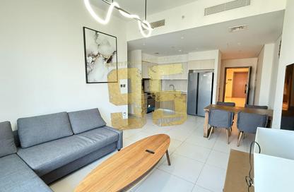 Apartment - 2 Bedrooms - 2 Bathrooms for rent in Burj Royale - Downtown Dubai - Dubai