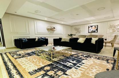 Apartment - 1 Bedroom - 2 Bathrooms for rent in Beach Tower 1 - Al Khan Lagoon - Al Khan - Sharjah