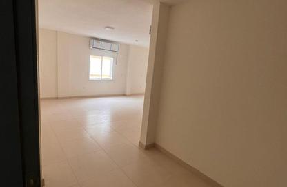 Apartment - 2 Bedrooms - 2 Bathrooms for rent in Al Majaz 2 - Al Majaz - Sharjah