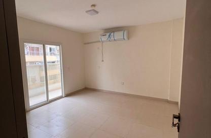 Apartment - 2 Bedrooms - 2 Bathrooms for rent in Al Majaz 2 - Al Majaz - Sharjah