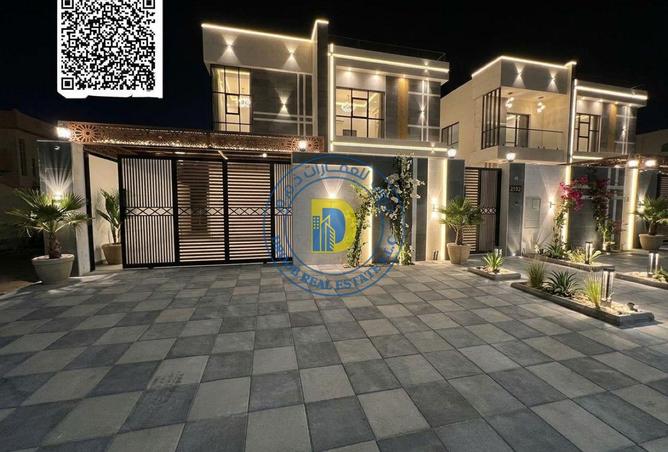5 bedrooms and a rooftop terrace, including air co
