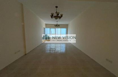 Apartment - 3 Bedrooms - 3 Bathrooms for rent in New Al Taawun Road - Al Taawun - Sharjah
