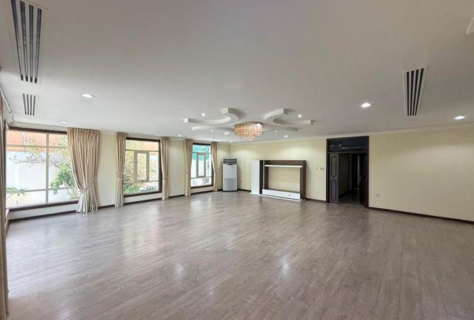 98253288 - Property Image 3