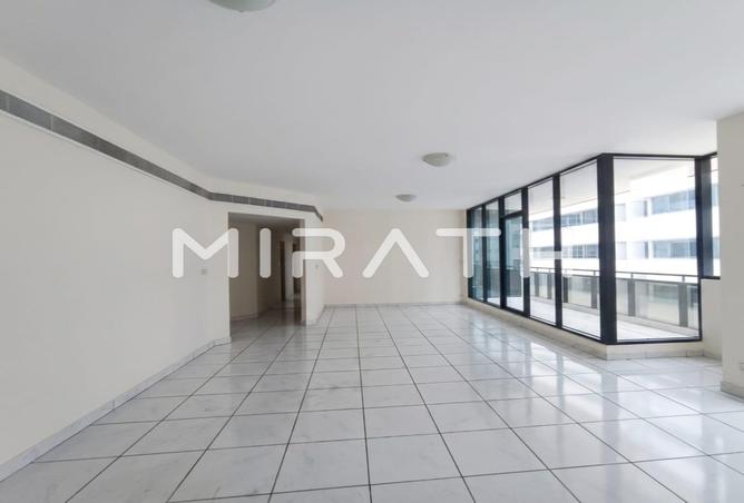 131535898 - Property Image 3