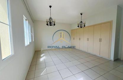 Villa - 3 Bedrooms - 3 Bathrooms for rent in Springs 4 - The Springs - Dubai Villa - 3 Bedrooms - 3 Bathrooms for rent in Springs 4 - The Springs - Dubai