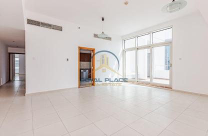 Apartment - 2 - 3 for rent in Cascades Tower - Dubai Marina - Dubai Apartment - 2 - 3 for rent in Cascades Tower - Dubai Marina - Dubai