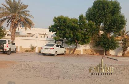 Villa - 3 - 4 for rent in Gate Tower 1 - Musheiref - Ajman
