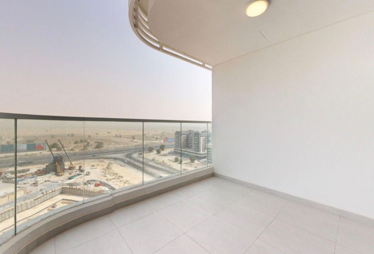 Studio apartment in Opalz By Danube Tower 1, Dubai Science Park: 12
