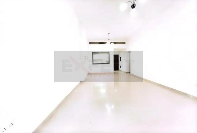 84897567 - Property Image 3