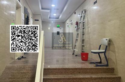 عمارة بالكامل - 8 غرف نوم - 8 حمامات للبيع في الجرف الصناعية 2 - الجرف الصناعية - عجمان