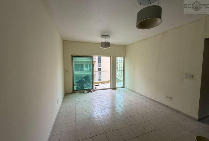 70284101 - صورة العقار 2