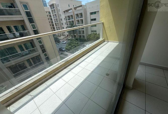 70284101 - صورة العقار 2
