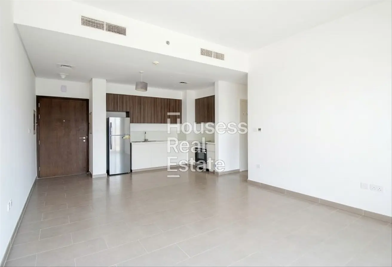 166068210 - Property Main Image