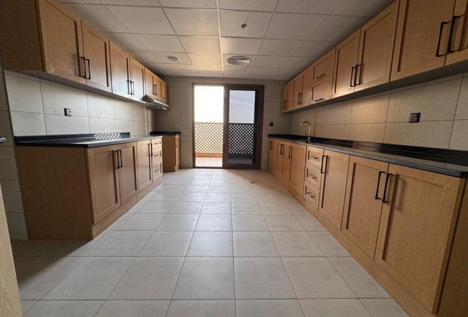 77389889 - Property Image 3