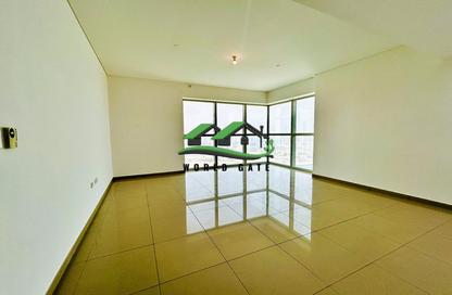 Apartment - 2 Bedrooms - 3 Bathrooms for rent in RAK Tower - Marina Square - Al Reem Island - Abu Dhabi