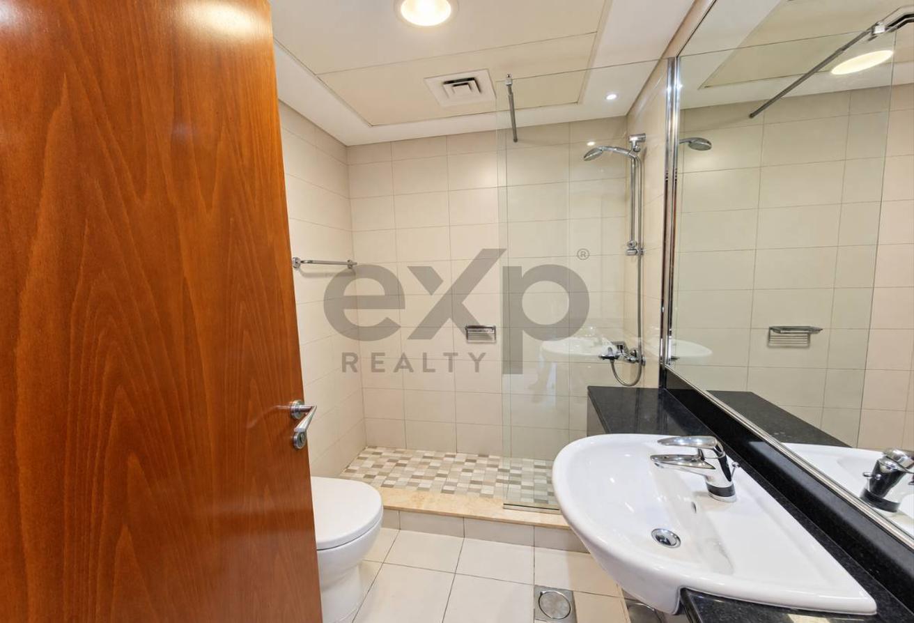 Spacious Living | Prime Location | Great Amenities photo 9