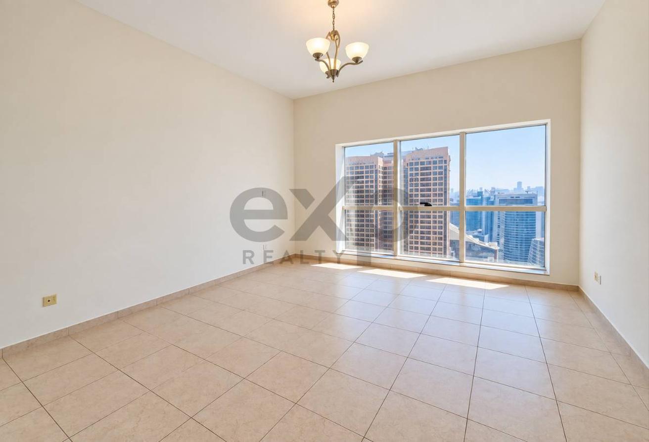 Spacious Living | Prime Location | Great Amenities photo 3