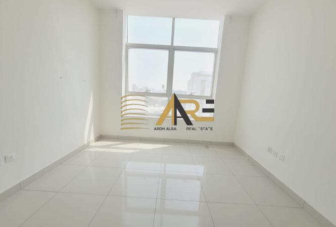 111849583 - Property Image 3