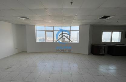Apartment - 1 - 1 for rent in RAK Tower - Al Seer - Ras Al Khaimah