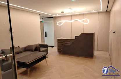 Office Space - Studio - 1 Bathroom for rent in Crystal Tower - Business Bay - Dubai Office Space - Studio - 1 Bathroom for rent in Crystal Tower - Business Bay - Dubai
