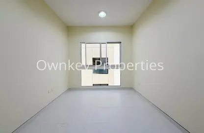 Apartment - Studio - 1 Bathroom for rent in Al Karama Sqaure - Al Karama - Dubai