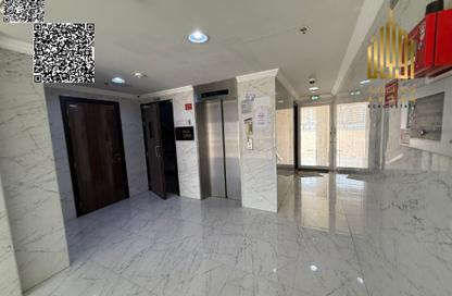 عمارة بالكامل - 8 غرف نوم - 8 حمامات للبيع في الروضه برج 2 - النهدة - الشارقة