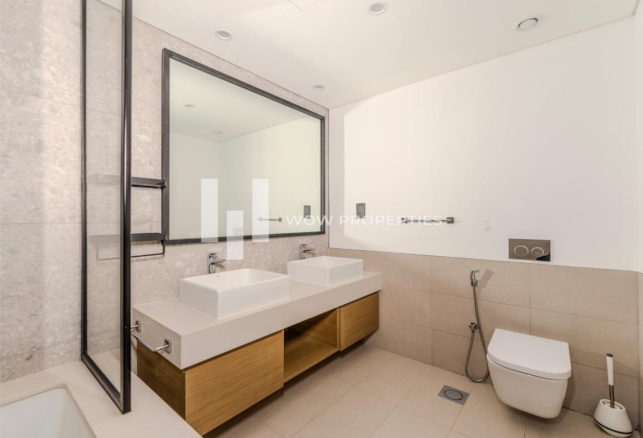 Corner Unit | High Floor | Unfurnished | Vacant photo 25