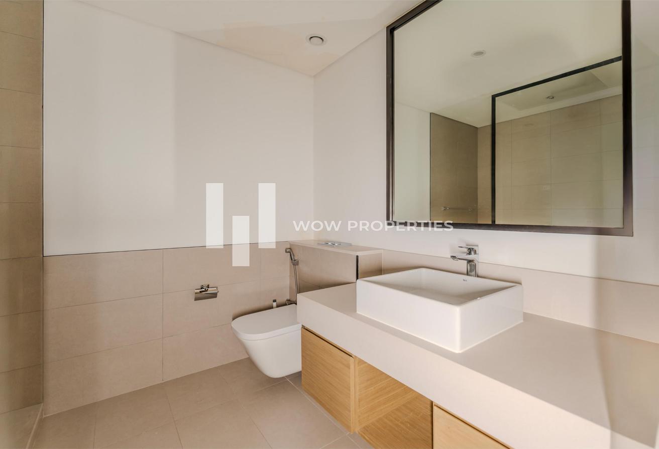Corner Unit | High Floor | Unfurnished | Vacant photo 19
