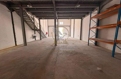 Warehouse - Studio - 1 Bathroom for rent in Al Sajaa S - Al Sajaa - Sharjah