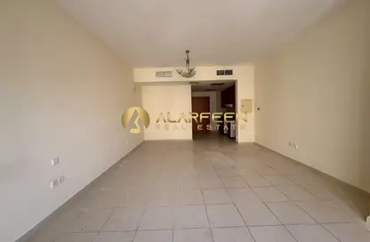 Apartment - 1 Bathroom for rent in Maple 2 - Emirates Gardens 2 - District 14 - Jumeirah Village Circle - Dubai