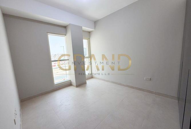 92708151 - Property Image 2