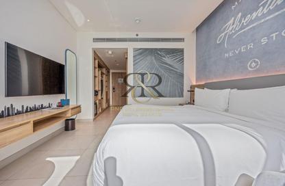 Apartment - Studio - 1 Bathroom for sale in Seven Palm - Palm Jumeirah - Dubai