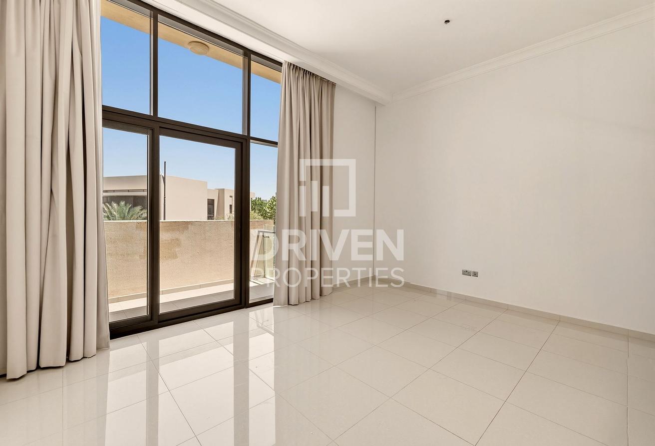 Standalone Villa | Ready to Move in | Golf View photo 15