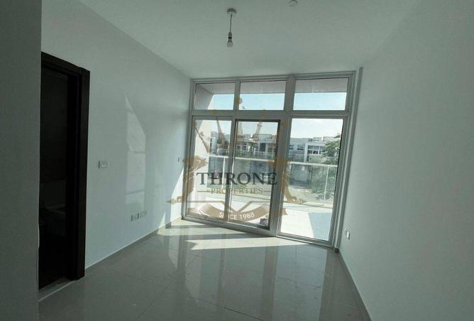 126109177 - Property Image 2