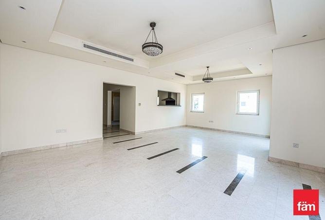 87039266 - Property Image 2