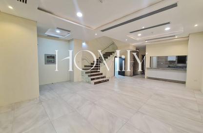 Villa - 4 - 5 for rent in Signature Villas XIV - District 14 - Jumeirah Village Circle - Dubai