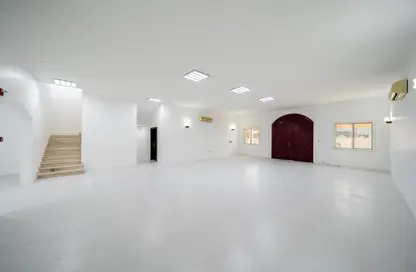 Villa - 4 Bedrooms - 6 Bathrooms for rent in Mirdif Villas - Mirdif - Dubai