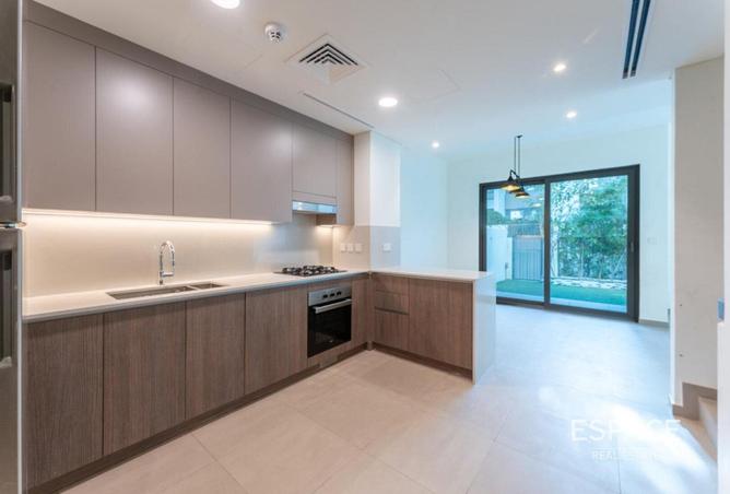 16120218 - Property Image 3