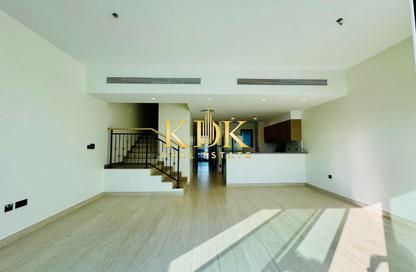 Villa - 4 Bedrooms - 3 Bathrooms for rent in Santorini - Damac Lagoons - Dubai