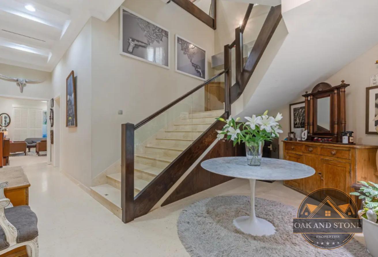 Spacious 5BR Villa | Private Pool | Custom Villa photo 13