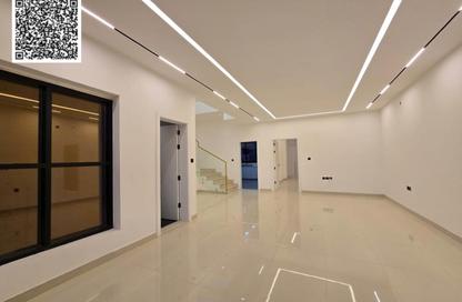 Villa - 4 - 6 for rent in Kabbali Hills - Al Helio 2 - Al Helio - Ajman
