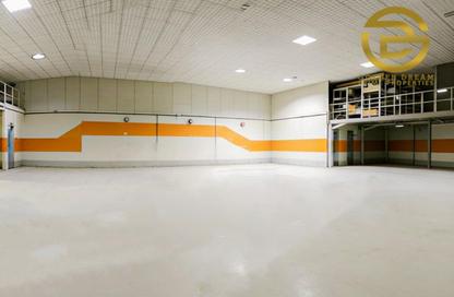 Warehouse - Studio - 2 Bathrooms for rent in Al Qusais Industrial Area 3 - Al Qusais Industrial Area - Al Qusais - Dubai