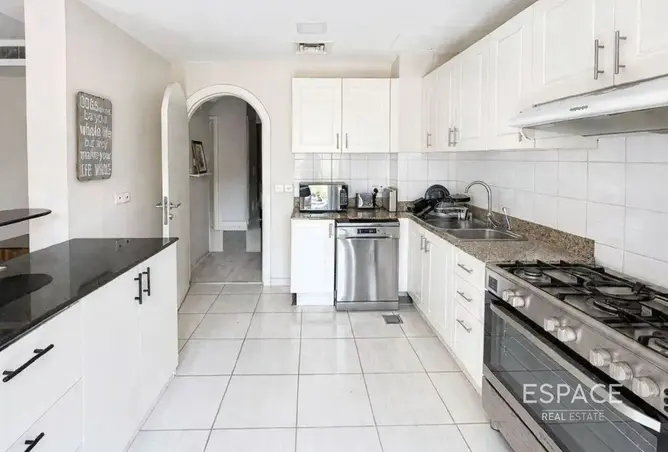 152814631 - Property Image 2