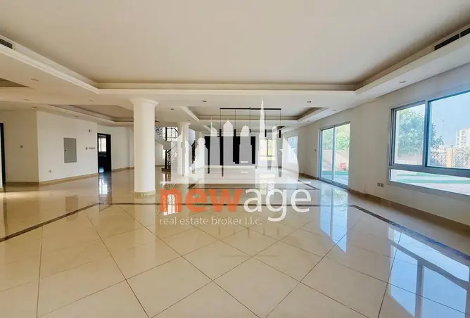 136073838 - Property Image 2