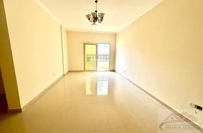 Apartment - 2 Bedrooms - 2 Bathrooms for rent in Muwailih Building - Muwaileh - Sharjah