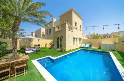 Villa - 2 Bedrooms - 3 Bathrooms for rent in Springs 8 - The Springs - Dubai