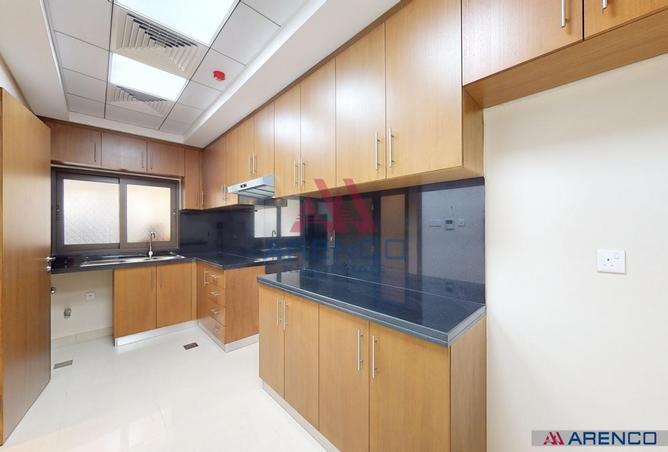 83668773 - Property Image 3