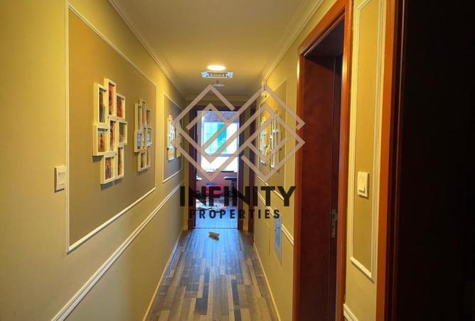 53166540 - Property Image 2